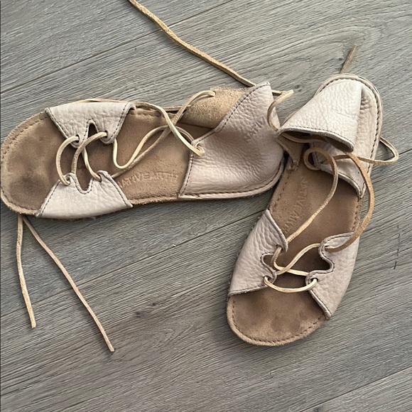 Women's Native Earth Leather Lace-Up Sandals - Picture 1 of 4